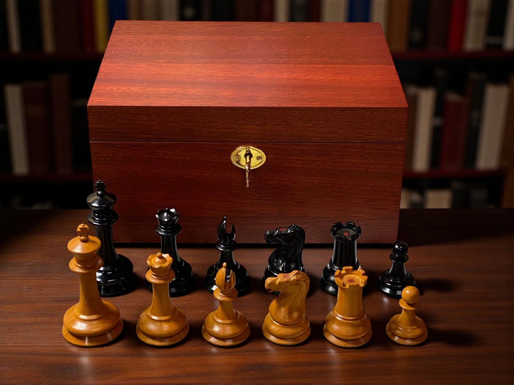 Antique Leuchars 2 Chessmen - Mahogany Deluxe Box - Image 4