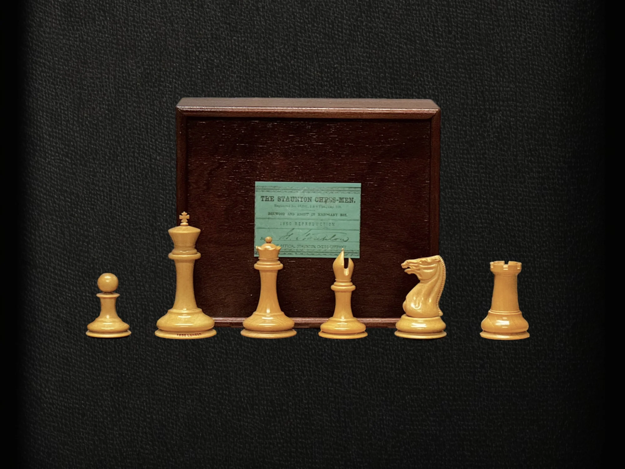 1850 London Boxwood and Ebony 3.5 Inch Replica Chessmen - Image 9